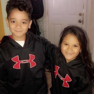 Meet your Posher, Claudia